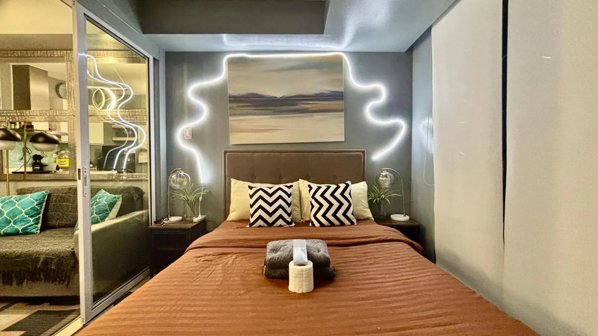 Casa Valentine - Azure Urban Resorts Residences Manila Philippines